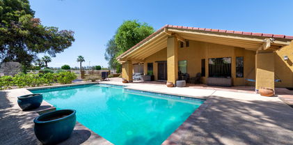 1196 N Villa Nueva Drive, Litchfield Park