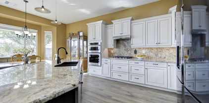 18079 W Cedarwood Lane, Goodyear