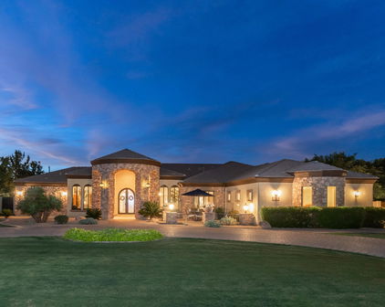 2086 E Wyatt Way, Gilbert