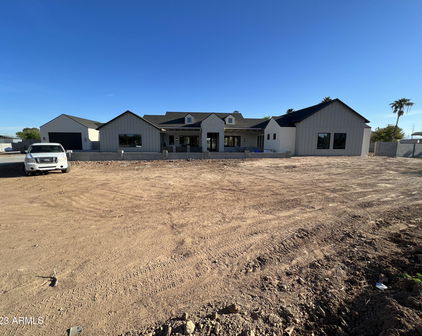 13829 S 155th Street, Gilbert