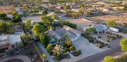 7226 W Calle Lejos --, Peoria