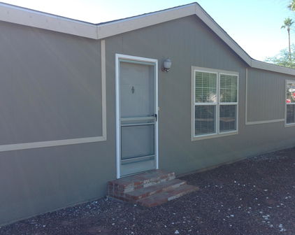 19235 N Pierson Road, Sun City