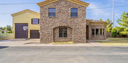 10004 S Greenfield Road, Gilbert