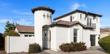 2336 E Balsam Drive, Chandler