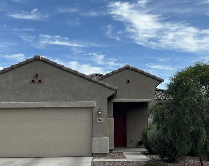 7124 W Solano Drive N, Glendale