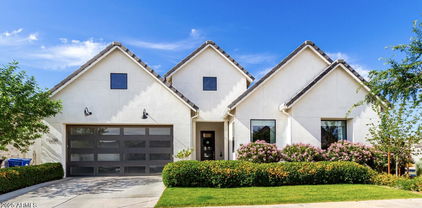 10206 E Texas Avenue, Mesa