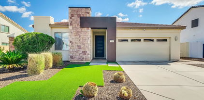 7109 S Fawn Avenue, Gilbert