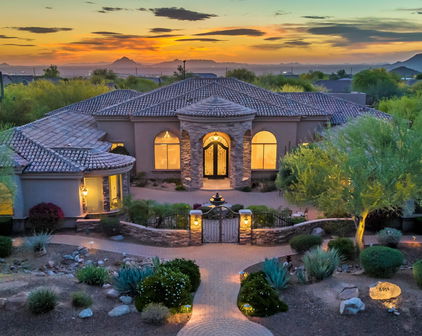 3914 N Pinnacle Hills Circle, Mesa
