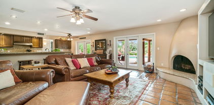 10201 N 56th Street, Paradise Valley