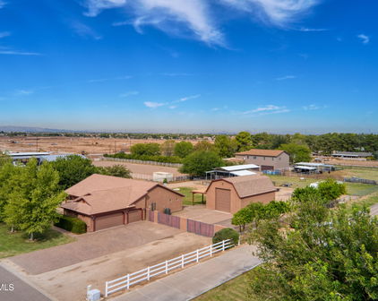 1670 E Country Lane, Gilbert