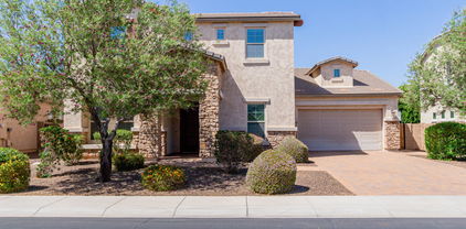 882 E Parkview Drive, Gilbert