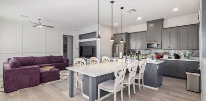 14870 W Encanto Boulevard Unit 2084, Goodyear