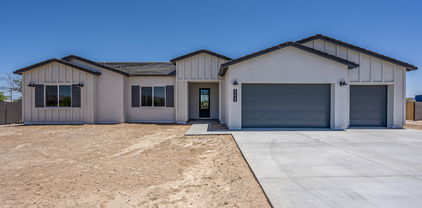 2921 W Latona Road, Laveen