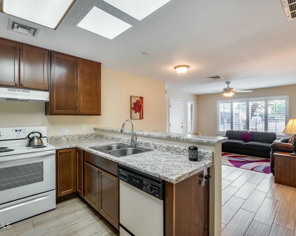 14300 W Bell Road Unit 501, Surprise
