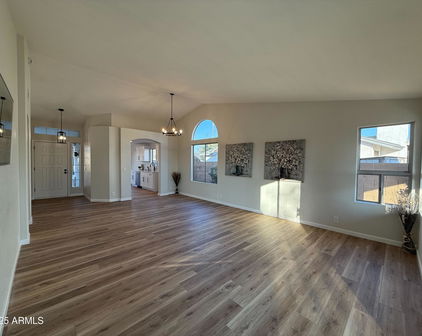 8537 W Sierra Vista Drive, Glendale