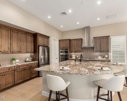 16639 W Pinchot Avenue, Goodyear