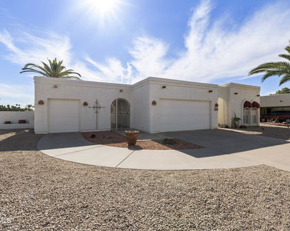 25245 S Pinewood Drive, Sun Lakes