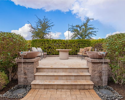9364 W Cashman Drive, Peoria