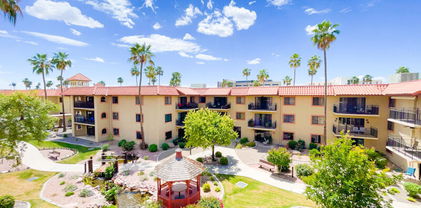 10330 W Thunderbird Boulevard Unit B304, Sun City