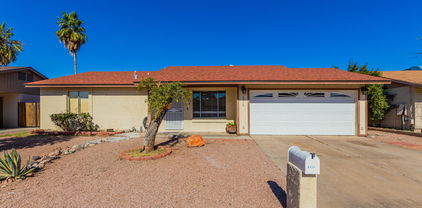 6416 W Carol Avenue, Glendale