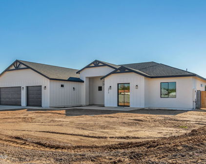 3015 W Latona Road Unit lot 3, Laveen