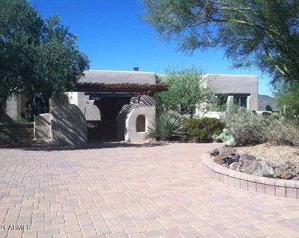 8615 E Paint Pony Drive, Carefree