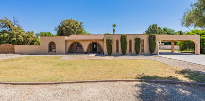 4819 W Dobbins Road, Laveen