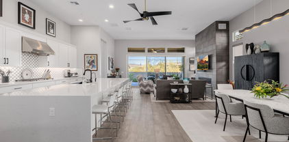 38500 N School House Road Unit 13, Cave Creek