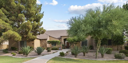 2137 E Pickett Court, Gilbert