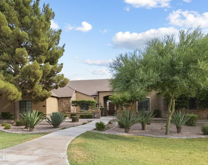 2137 E Pickett Court, Gilbert