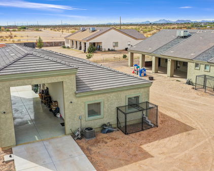23931 W Pinnacle Vista Lane, Wittmann