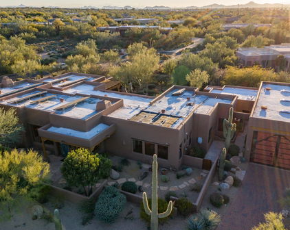 5852 E Dalea Drive, Carefree