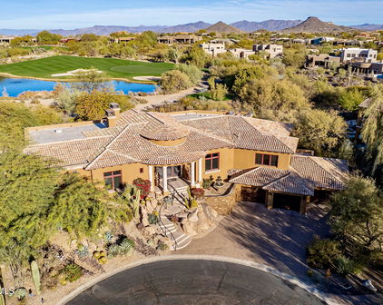 10742 E Greythorn Drive, Scottsdale