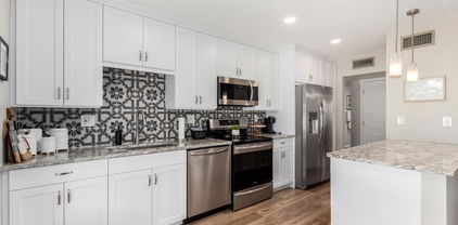 17822 N Del Webb Boulevard, Sun City