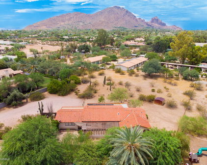 6200 N Mockingbird Lane, Paradise Valley