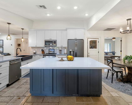 5202 W Saguaro Park Lane, Glendale