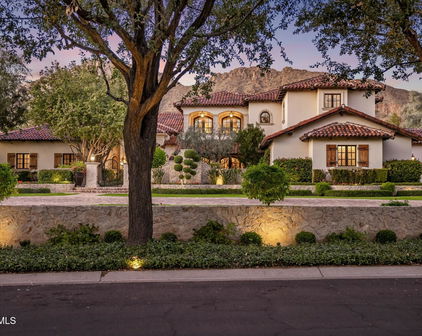5902 E Arcadia Lane, Phoenix