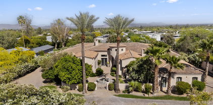 5615 N Invergordon Road, Paradise Valley