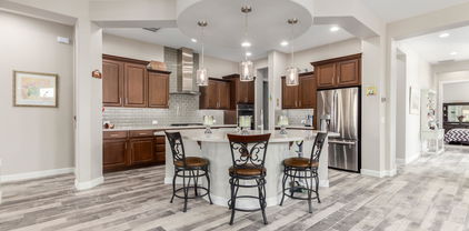 40 E Camellia Way, San Tan Valley