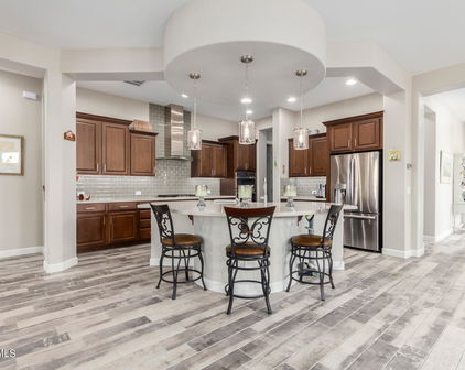 40 E Camellia Way, San Tan Valley