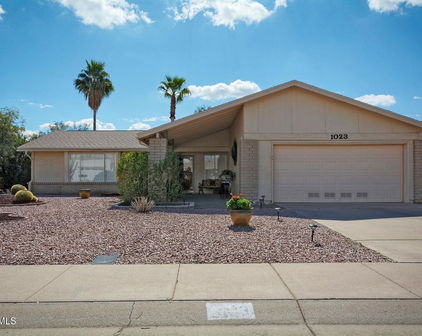 1023 Leisure World --, Mesa