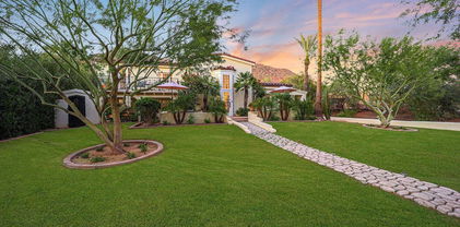 5710 E Camelback Road, Phoenix