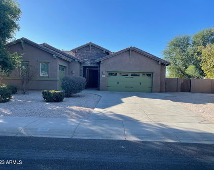 715 E Sipapu Drive E, Gilbert