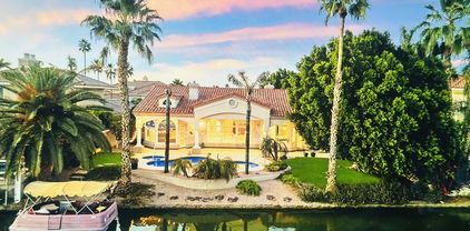 1507 E Treasure Cove Drive, Gilbert