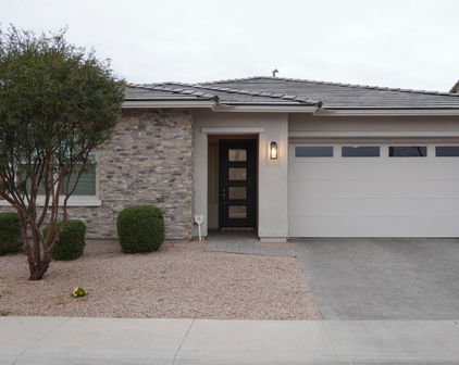 4090 S Virginia Way, Chandler