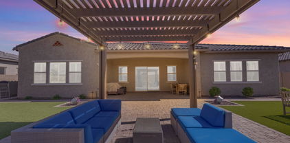 3466 E Hazeltine Way, Queen Creek