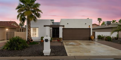10406 E Silvertree Drive, Sun Lakes