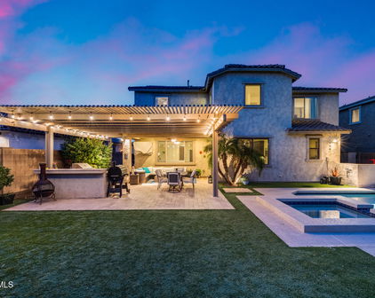 3933 E Alfalfa Drive, Gilbert