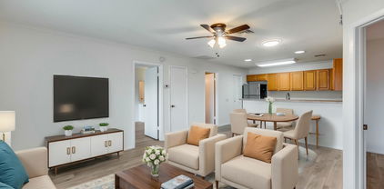 14300 W Bell Road Unit 65, Surprise