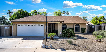 2118 W Silvergate Drive, Chandler